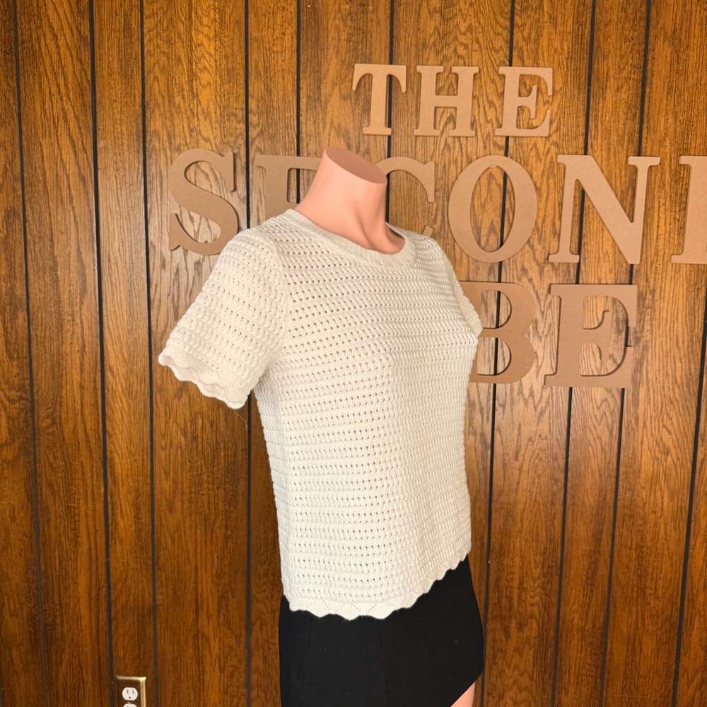 Gap Crochet Knit Sweater Women XS White Scalloped Hem Coastal Cottage Boho Top - Picture 3 of 5
